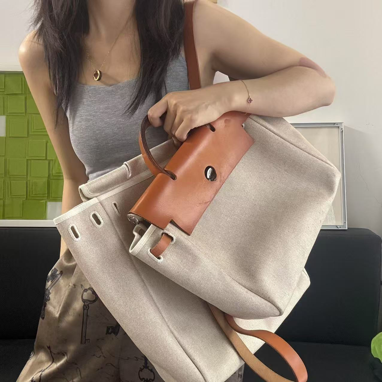 95新 Hermes/爱马仕 0 米色拼棕色双肩包