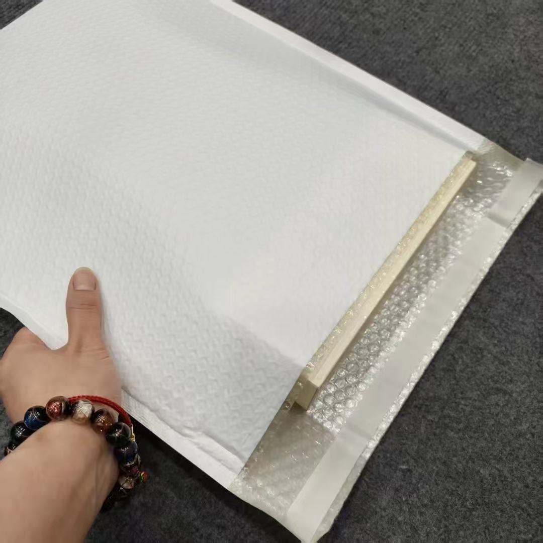 白色包装袋 /液/