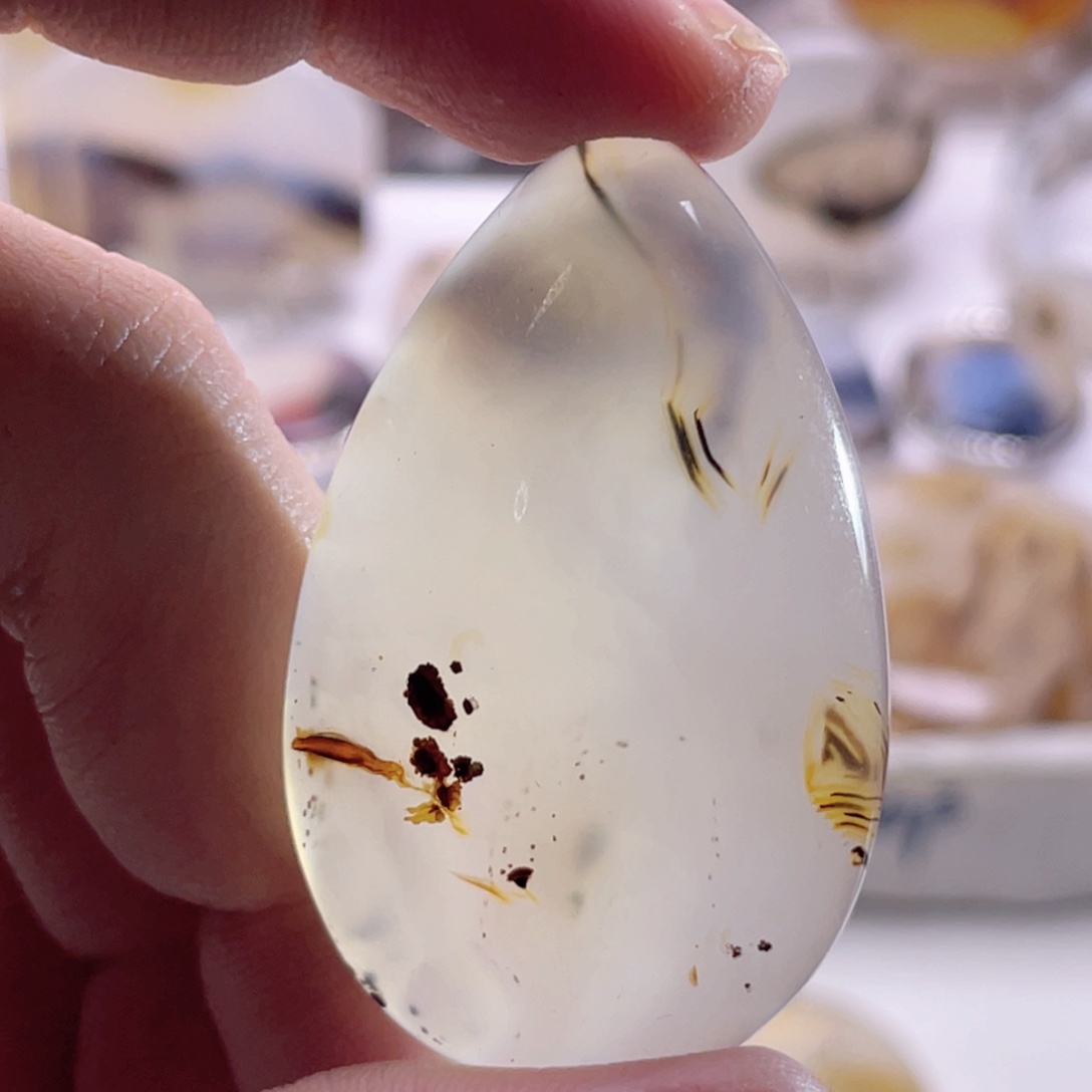 玛瑙/玉髓未镶嵌珠宝奇石