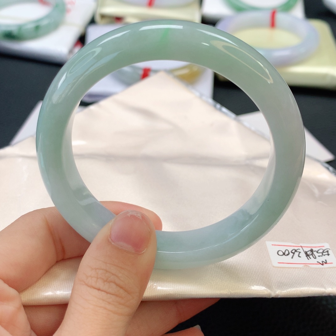 翡翠手镯未镶嵌翡翠手镯55.8