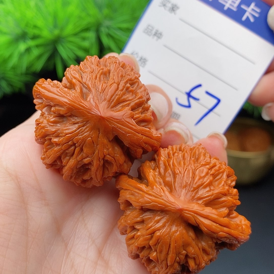 文玩核桃把件41虎头57