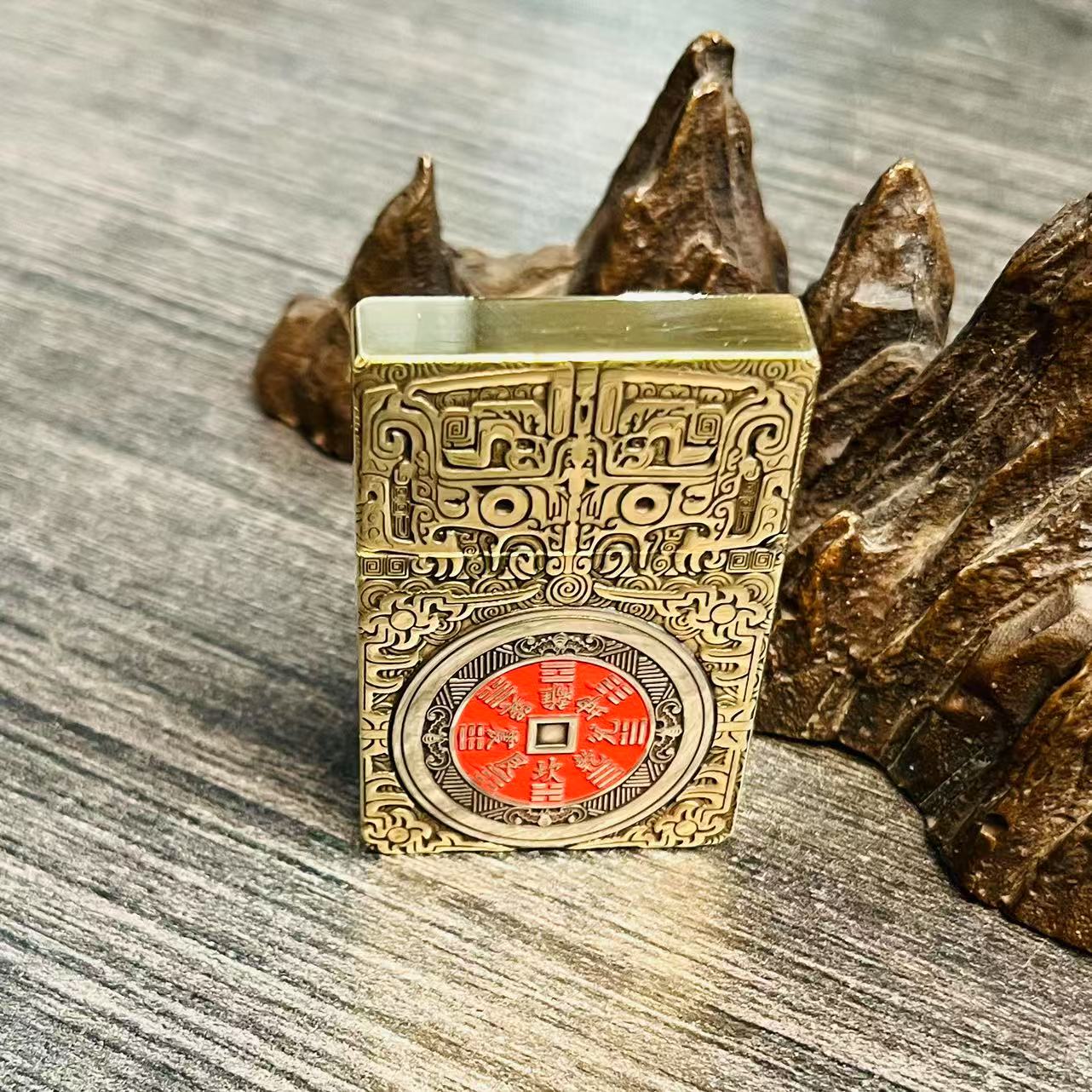 帕伽尼 黄铜 山鬼花钱 镶嵌填砂 3500 打火机