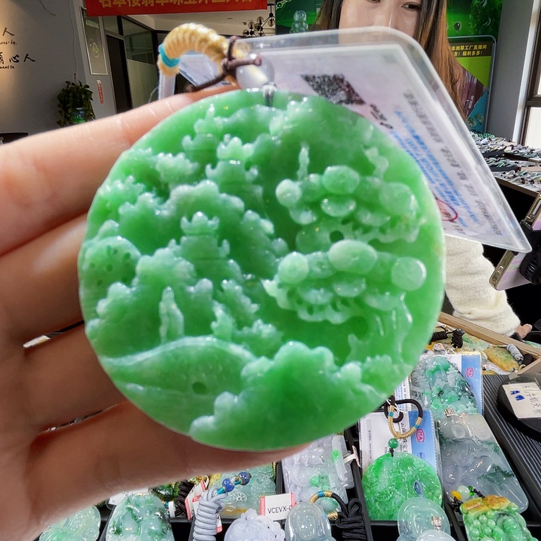 颈饰未镶嵌翡翠翡翠