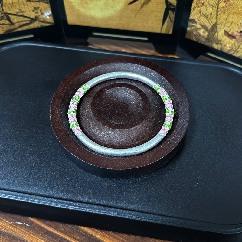 精品银手镯（无礼盒）S211