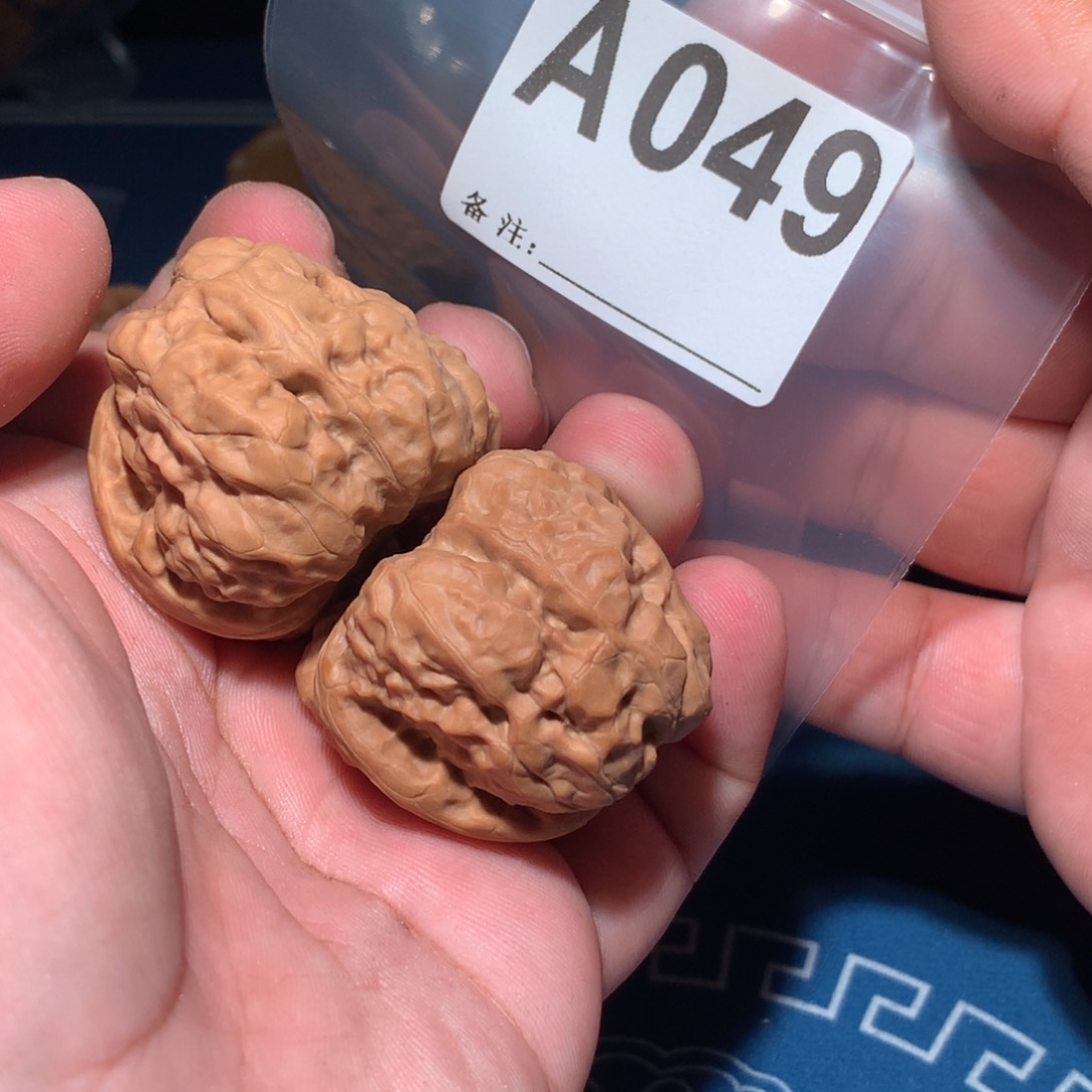 文玩核桃吊坠祖****方蛤蟆 a49