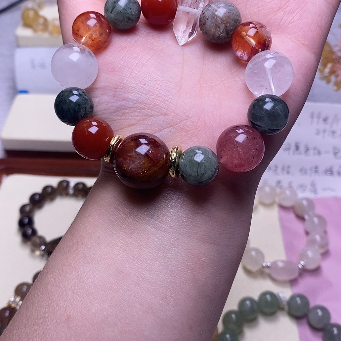 L***.白玉菩提吊坠手串