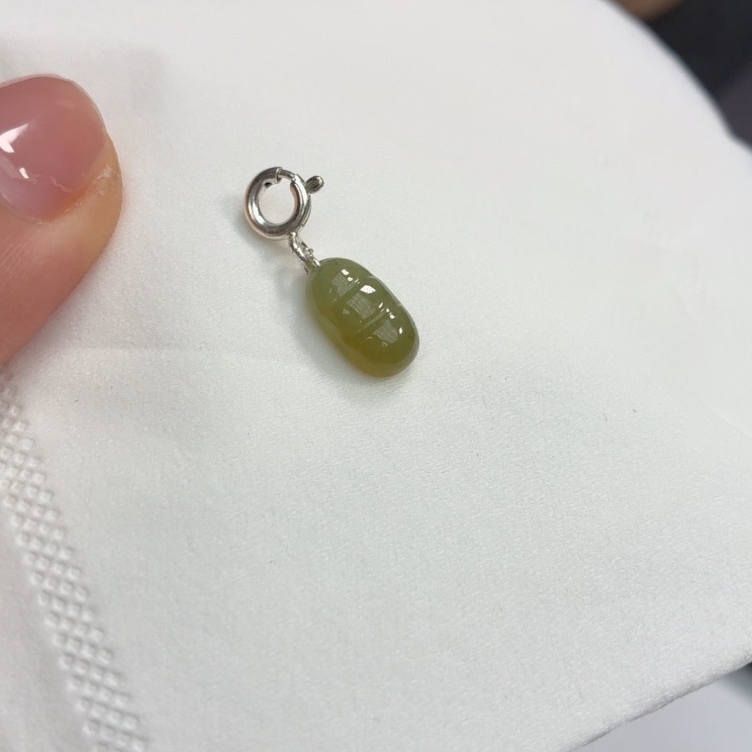 颈饰未镶嵌翡翠小迪溜