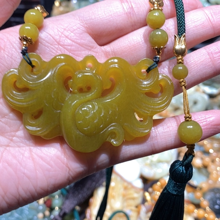 岫玉毛衣链未镶嵌