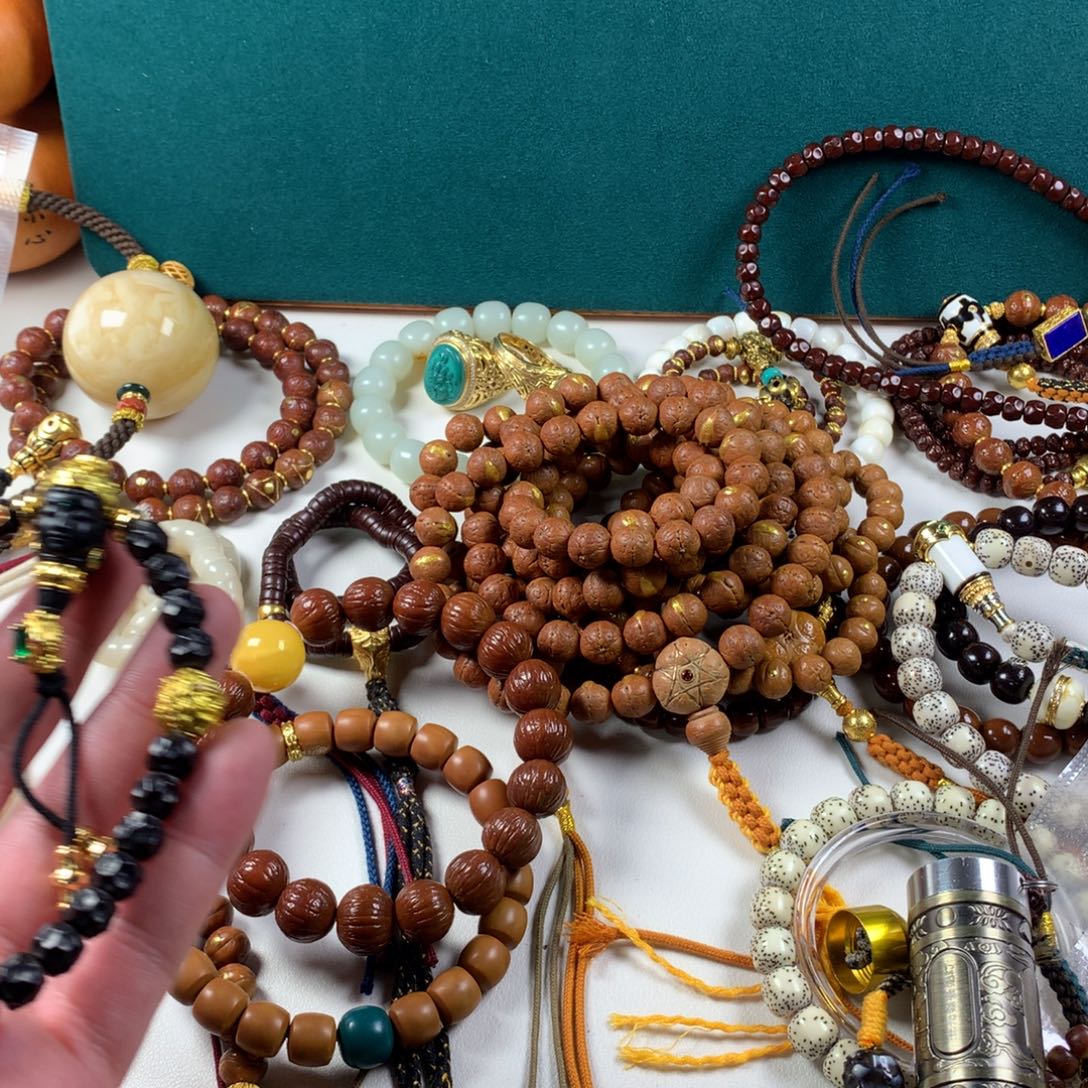 椰蒂吊坠。。。。。。。。。。。