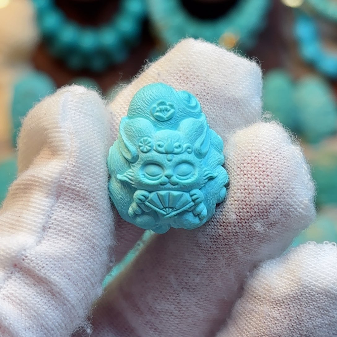 绿松石配饰未镶嵌