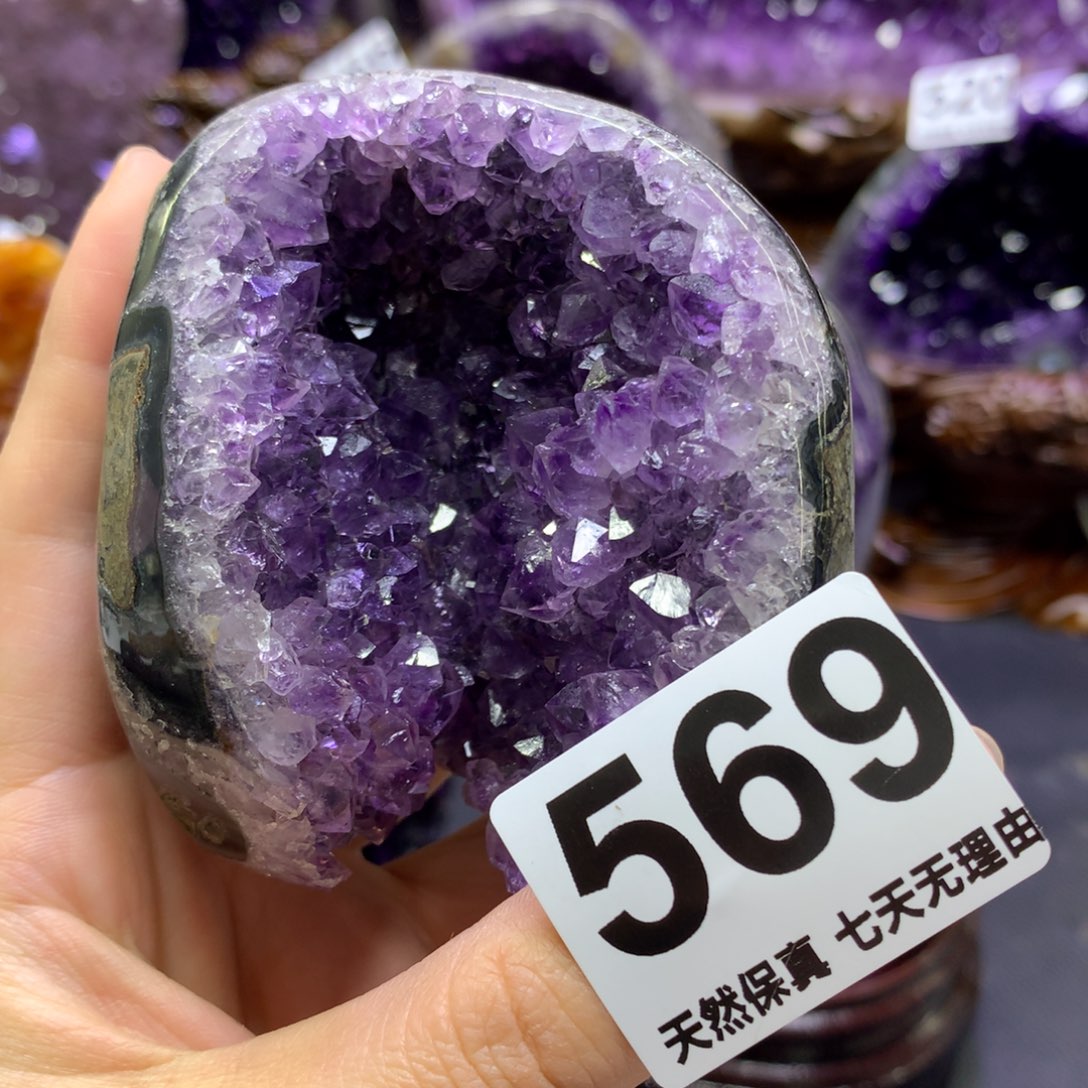 水晶摆件未镶嵌1