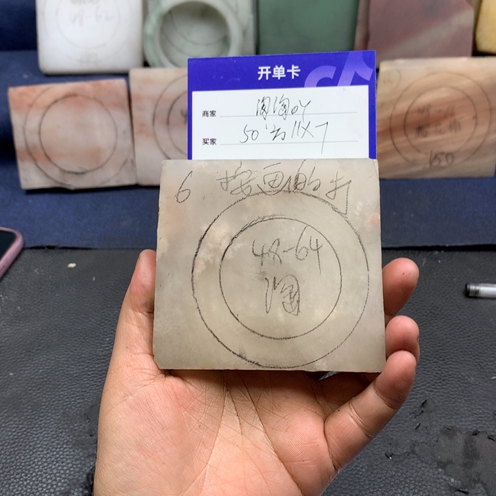 石英质玉手镯未镶嵌❣️****定制手镯