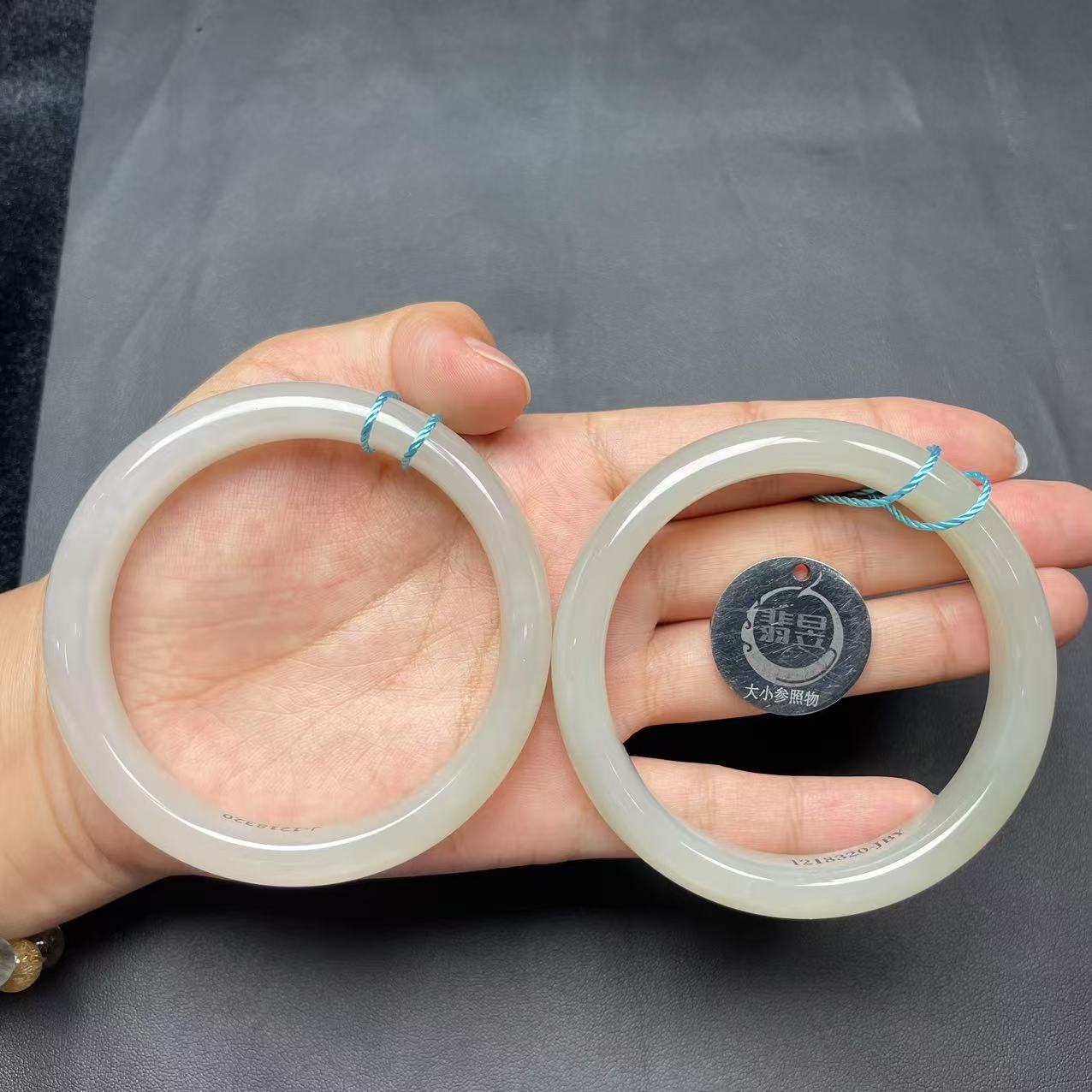 翡昱-SH39-39870-714-和田玉手镯-多样性发其一