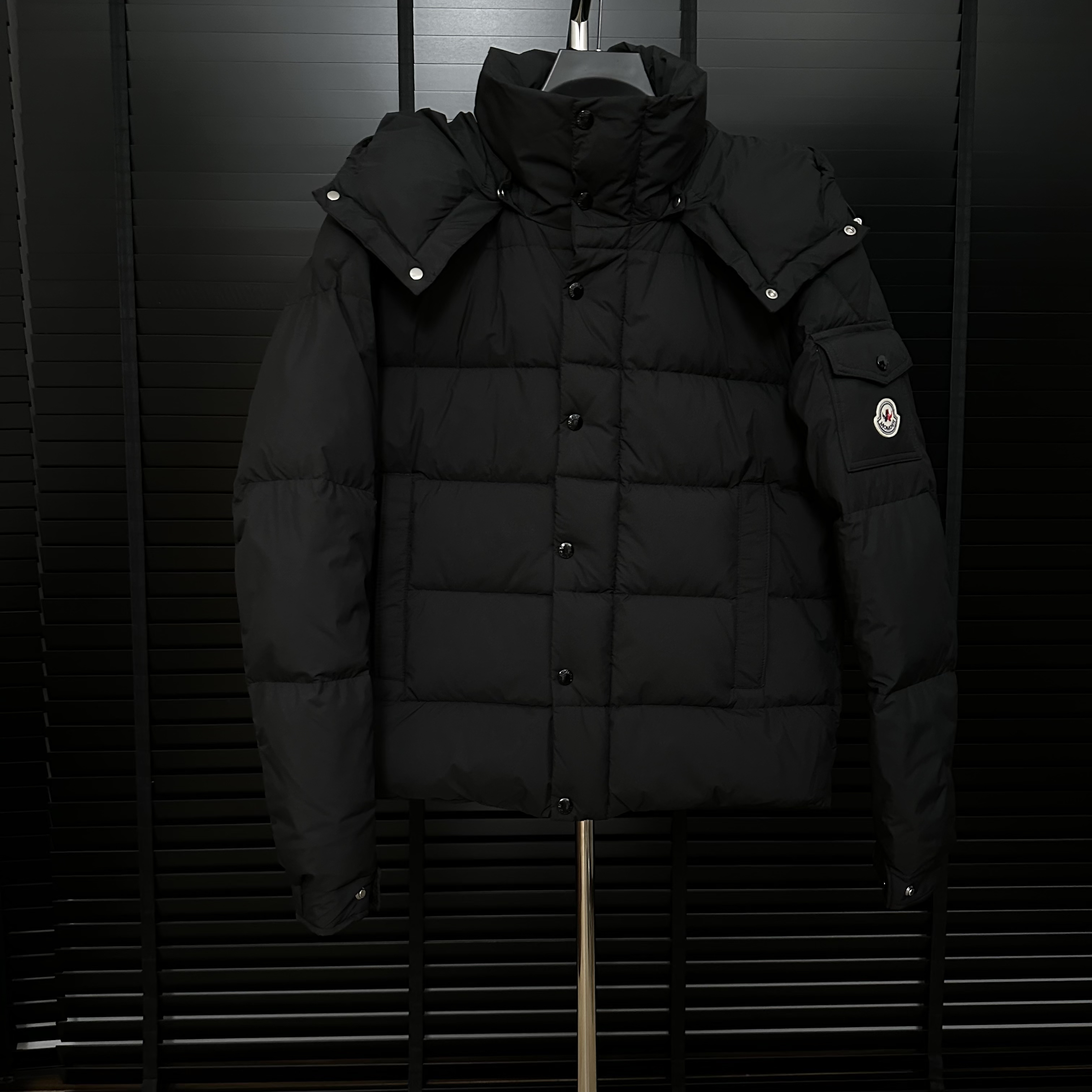 【鸭绒】25冬季轻奢新款连帽羽绒服时尚百搭款