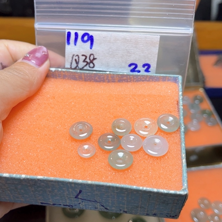 定制翡翠未镶嵌不