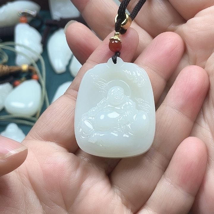 和田玉颈饰未镶嵌初*