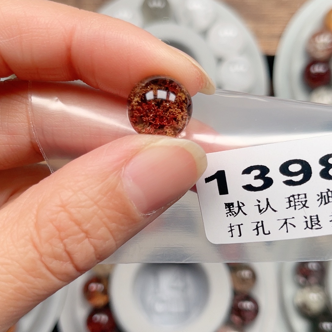 ****璐水晶吊坠(不含链)未镶嵌