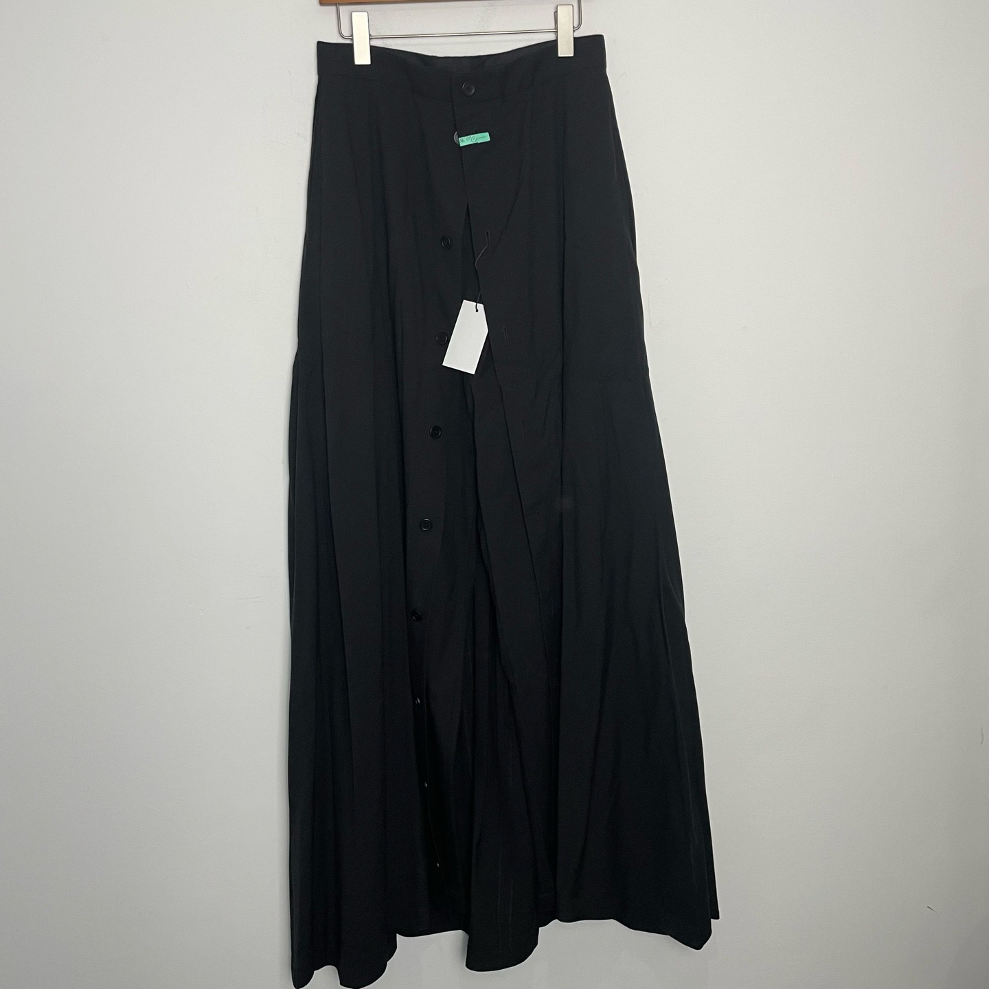 未使用 Balenciaga/巴黎世家 （vd）24FW纽扣多穿裙裤0719