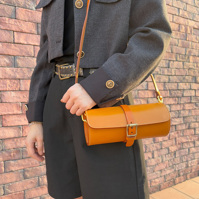 手工皮包横版圆筒全皮斜挎包时尚百搭潮流单肩包简约ins小众小包