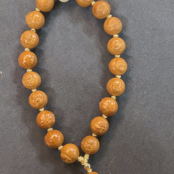 橄榄核手串/手链1.45浮雕罗汉手持