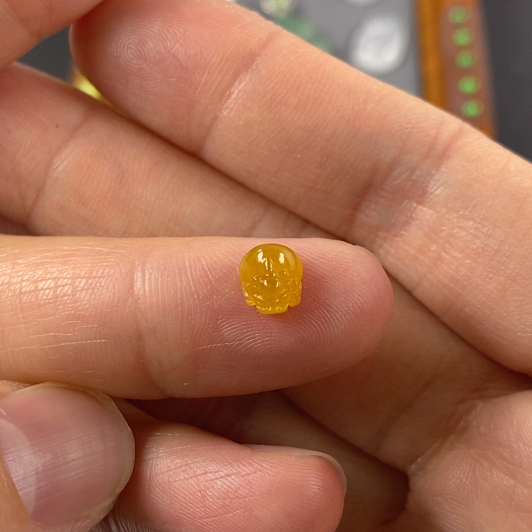 翡翠裸石翡翠金蟾