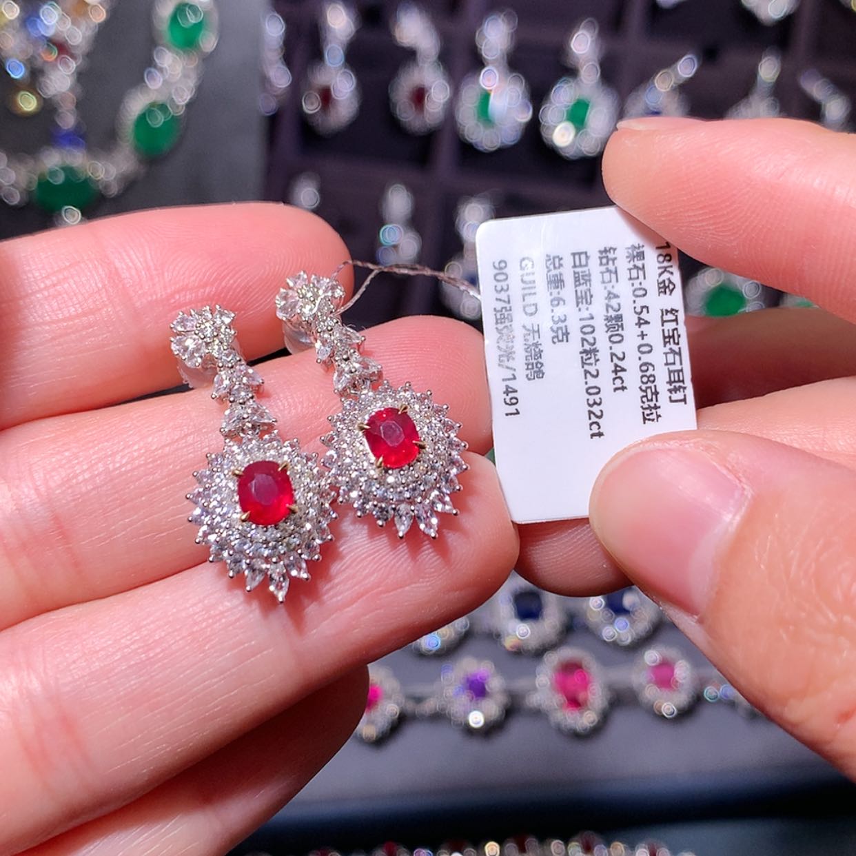 【闪购商品】红宝石耳钉18K金镶嵌