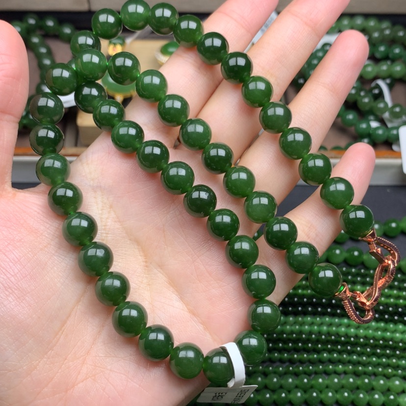 【闪购商品】颈饰未镶嵌和田玉（碧玉）J****。10m m