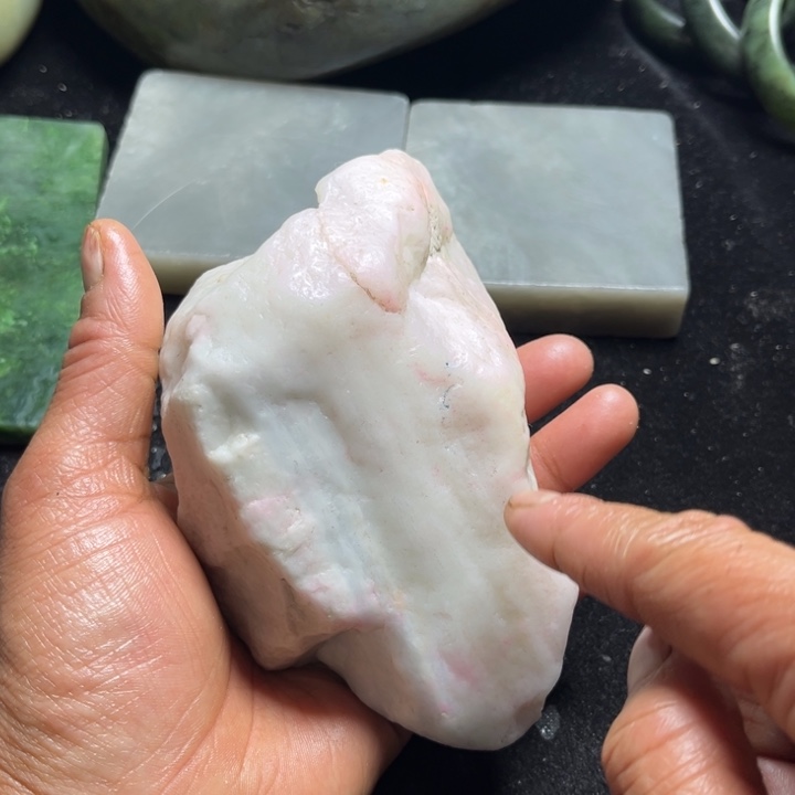 和田玉（糖玉）未镶嵌珠宝半成品