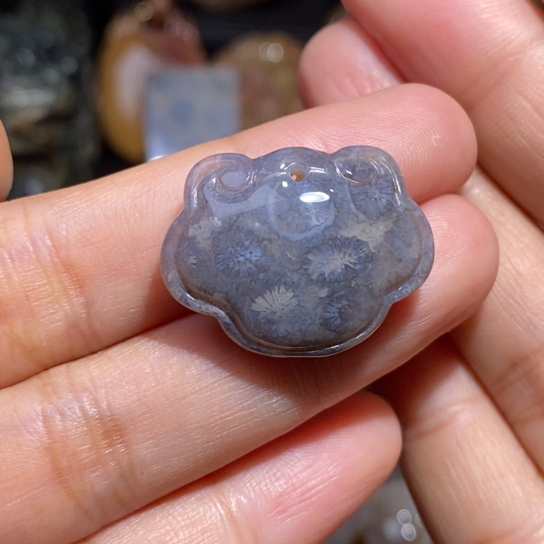 【闪购商品】硅化玉颈饰未镶嵌