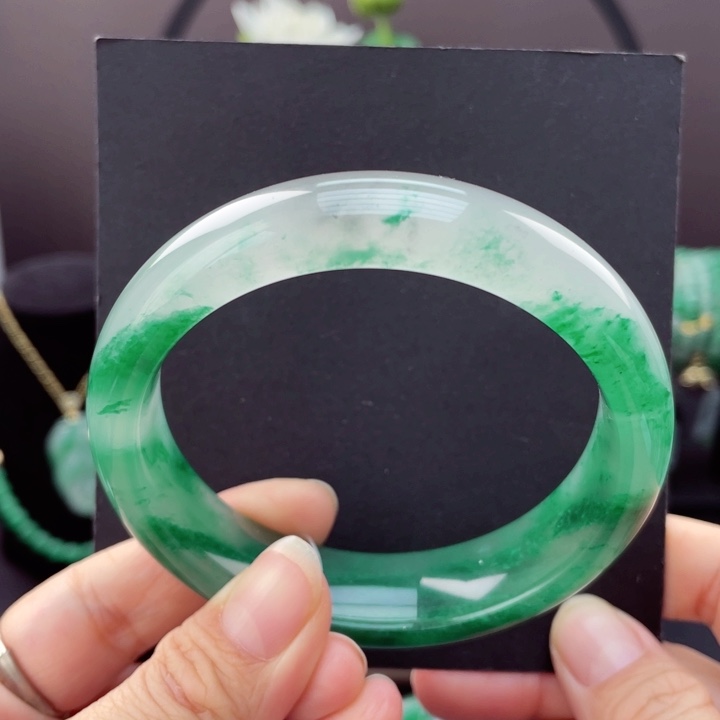 石英质玉手镯未镶嵌61-62