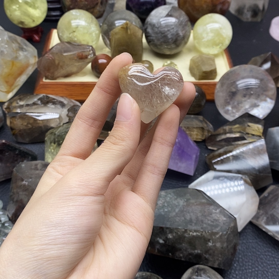 水晶未镶嵌珠宝半成品361水晶石