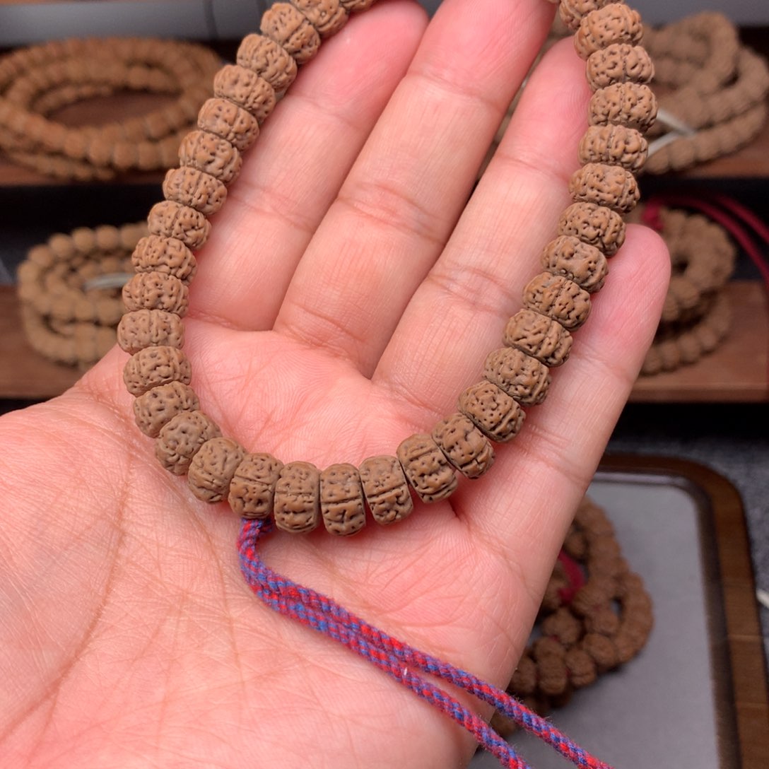 金刚菩提吊坠老树王龙切