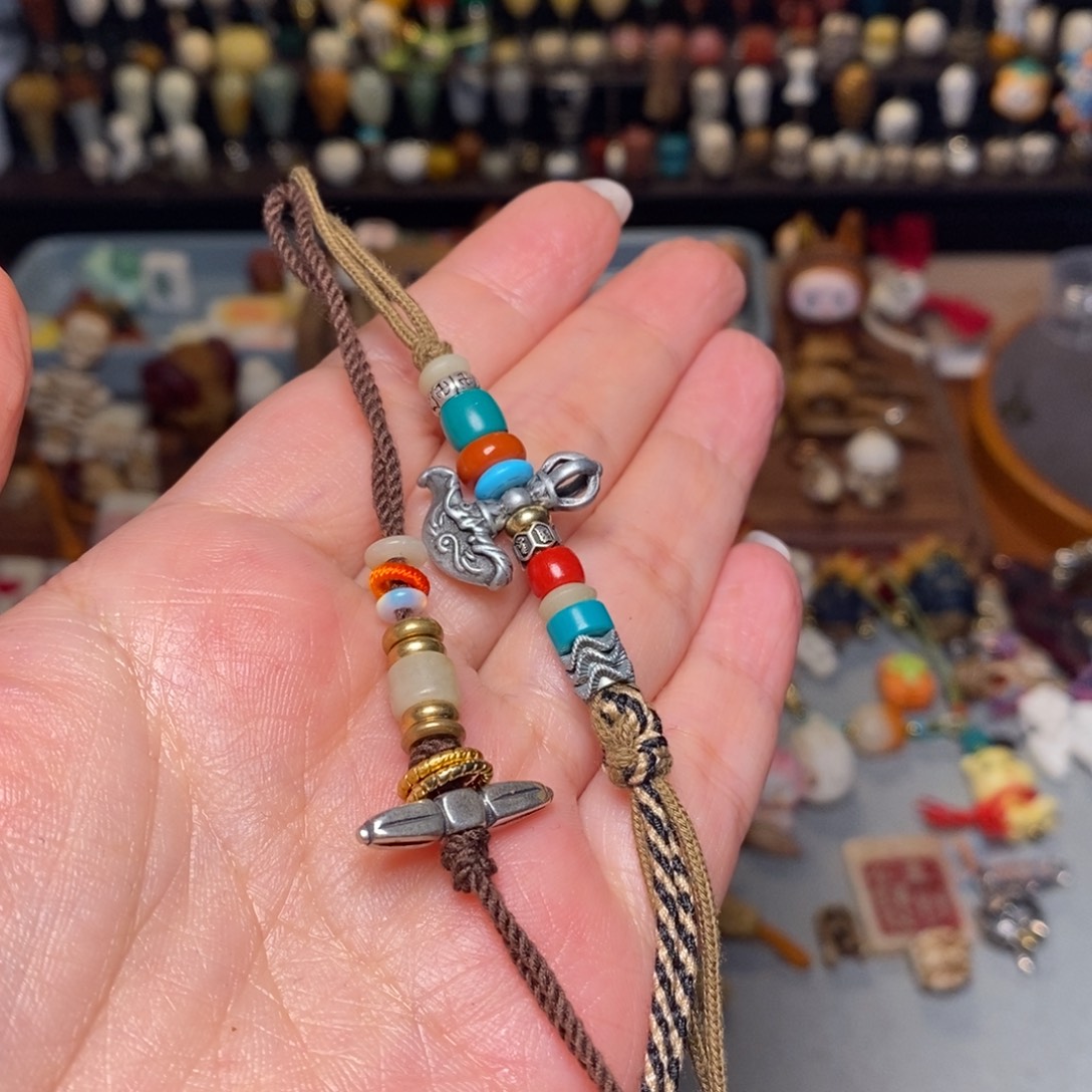 丽****柏香籽/百香籽吊坠