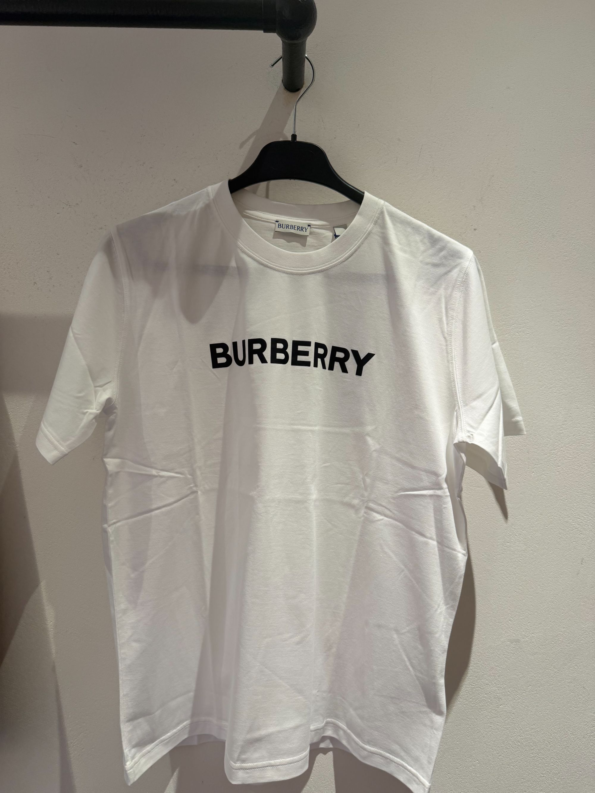 未使用 BURBERRY/博柏利 白色字母 折扣 短袖