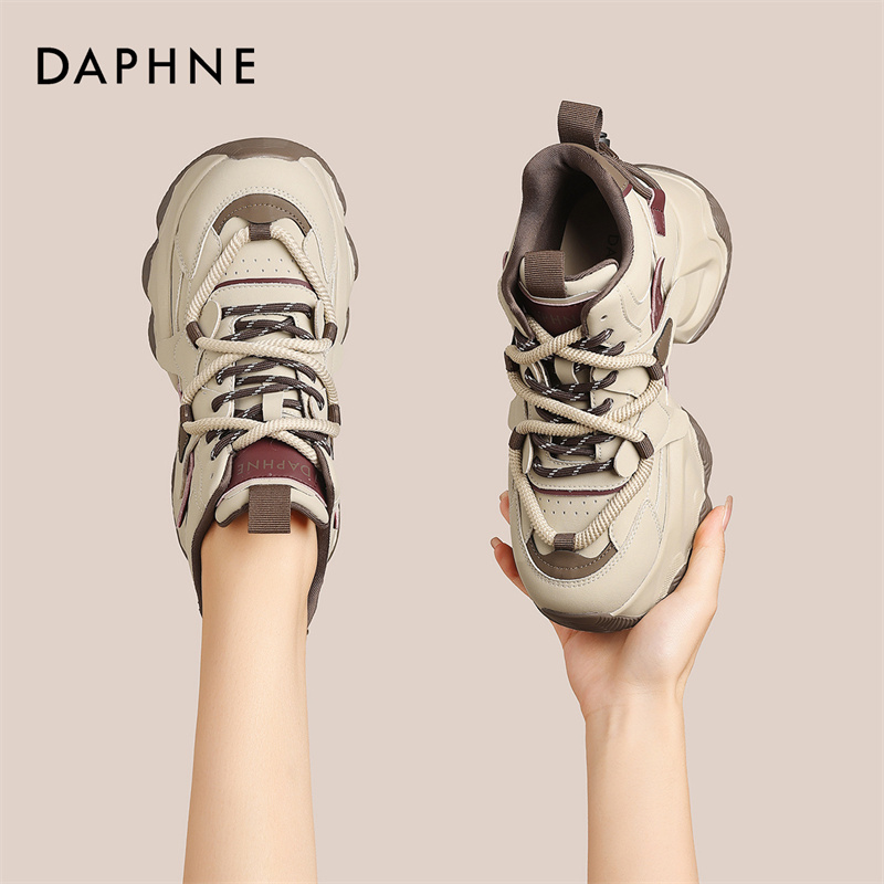 达芙妮2025年秋冬新款软底防滑休闲鞋女流行网红款鞋子秋冬休闲鞋