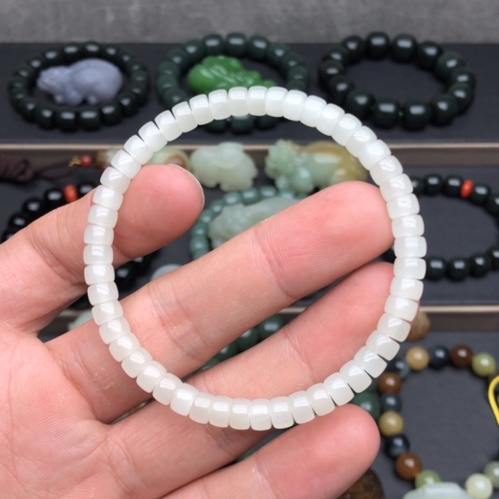 和田玉手链未镶嵌