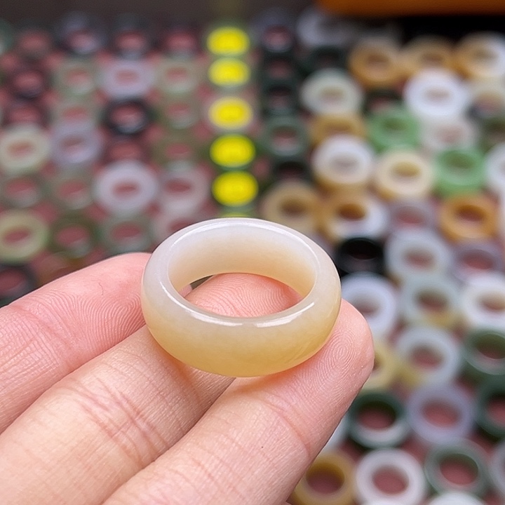 和田玉戒指未镶嵌18.1 温柔糖