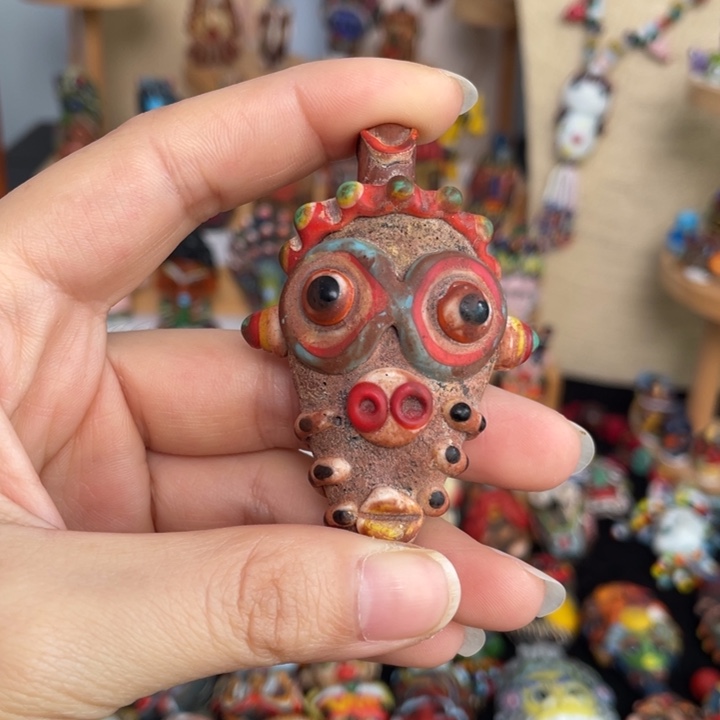 8 腓尼基琉璃娃娃1只