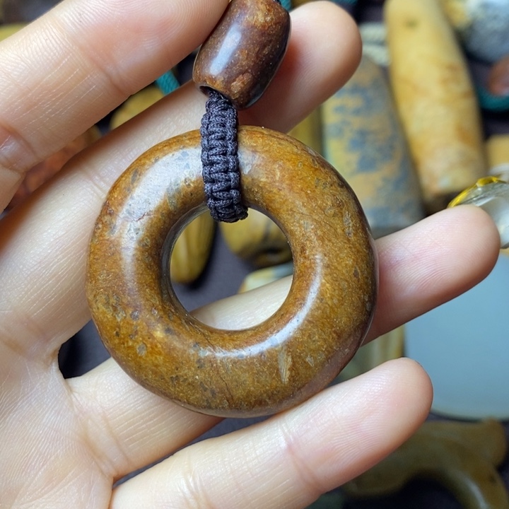 岫岩河磨玉（透闪石质玉）未镶嵌挂件