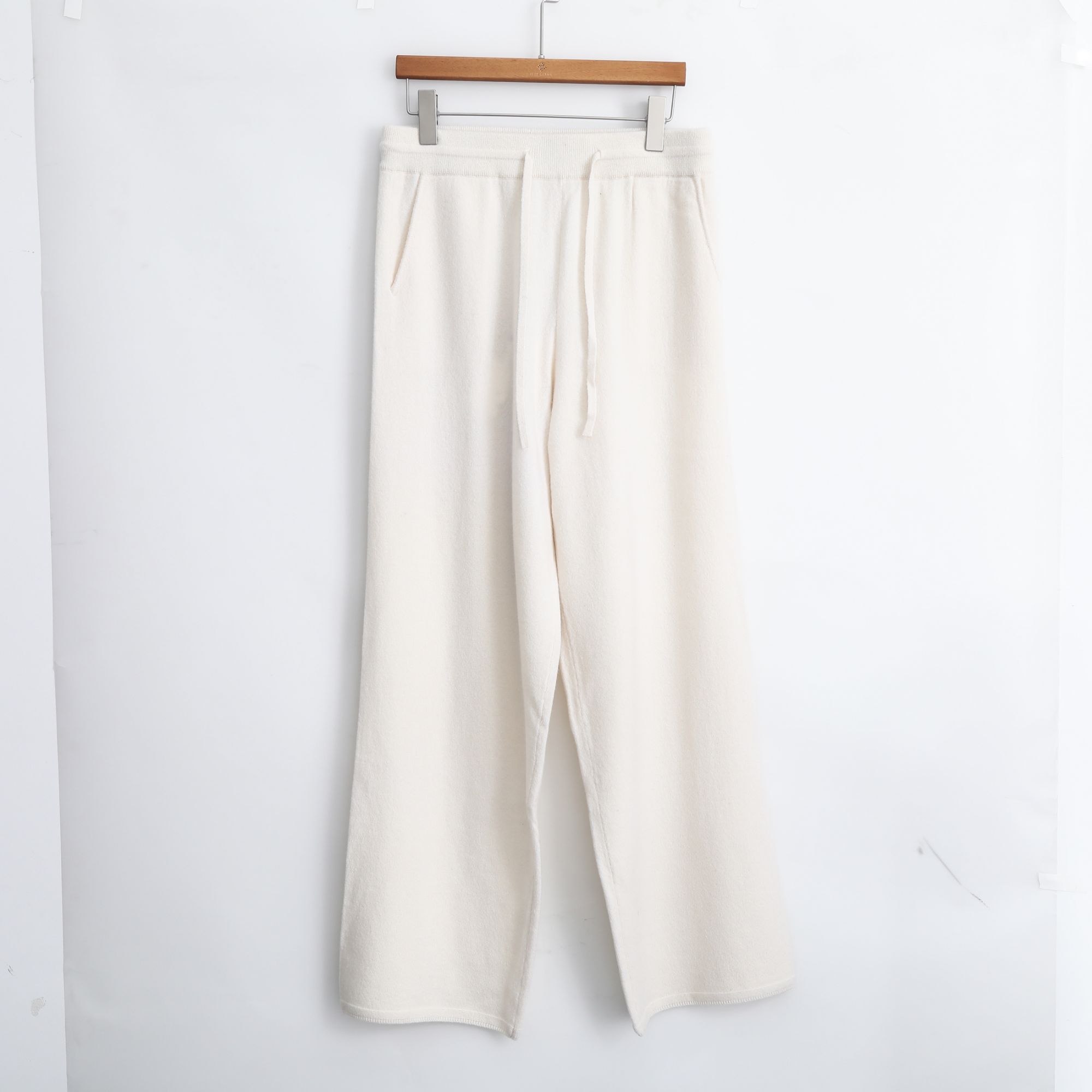 直筒裤高弹休闲裤小个子女裤秋冬纯色运动阔腿裤0563