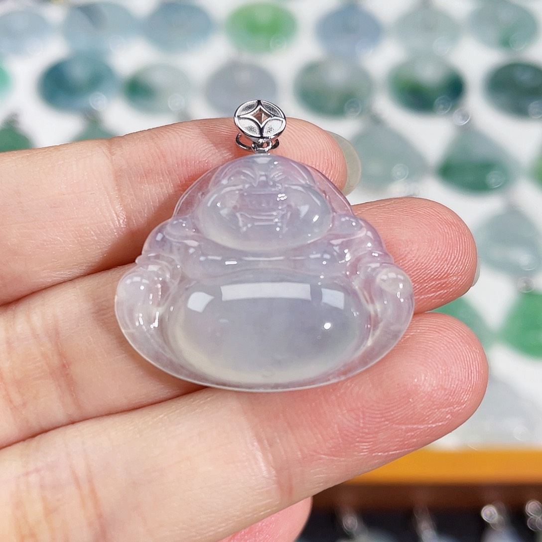 颈饰18K金镶嵌翡翠吊坠