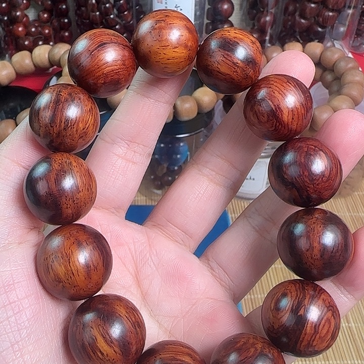 清***渡木质海南红降……………..1.8