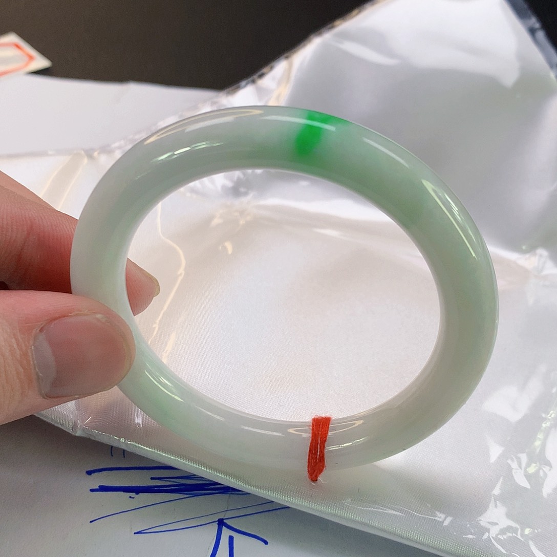 翡翠手镯未镶嵌079缅甸天然翡翠A货