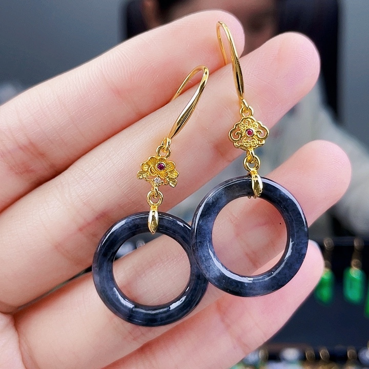 翡翠耳饰未镶嵌饰品