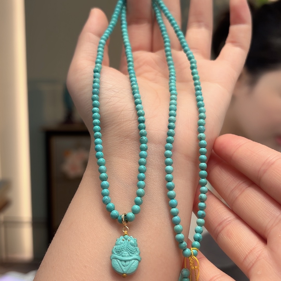 绿松石未镶嵌颈饰