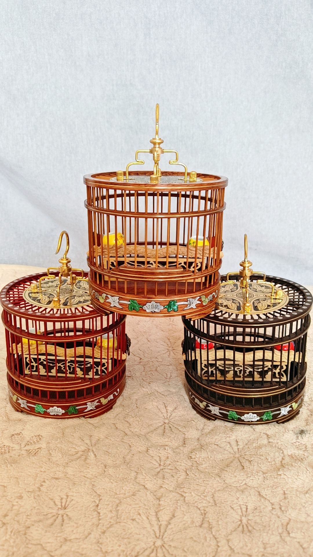 乌木血檀大叶黄花梨大号镶嵌蝈蝈笼送碗送杠送垫