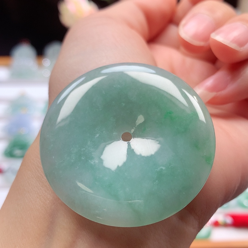 【闪购商品】翡翠未镶嵌吊坠(不含链)