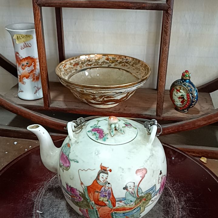 摆件大*粉彩人物画片茶壶一个全品