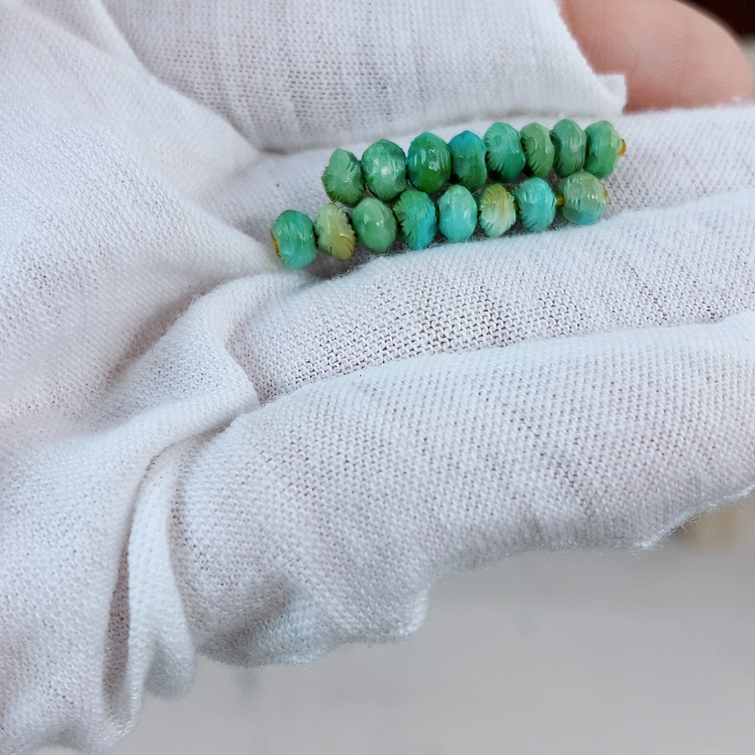 未镶嵌绿松石珠宝奇石