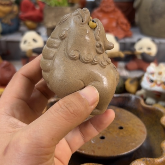 紫砂茶宠背**光紫砂茶器